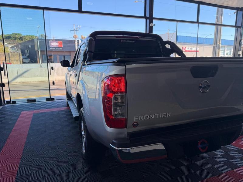Nissan Frontier S - foto 8