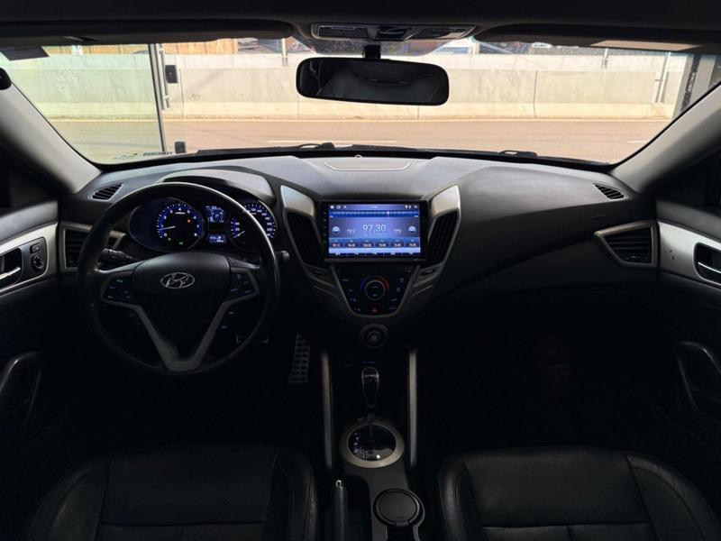 Hyundai Veloster - foto 3