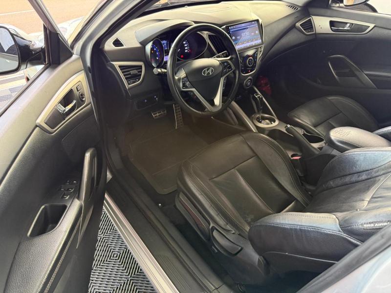 Hyundai Veloster - foto 5