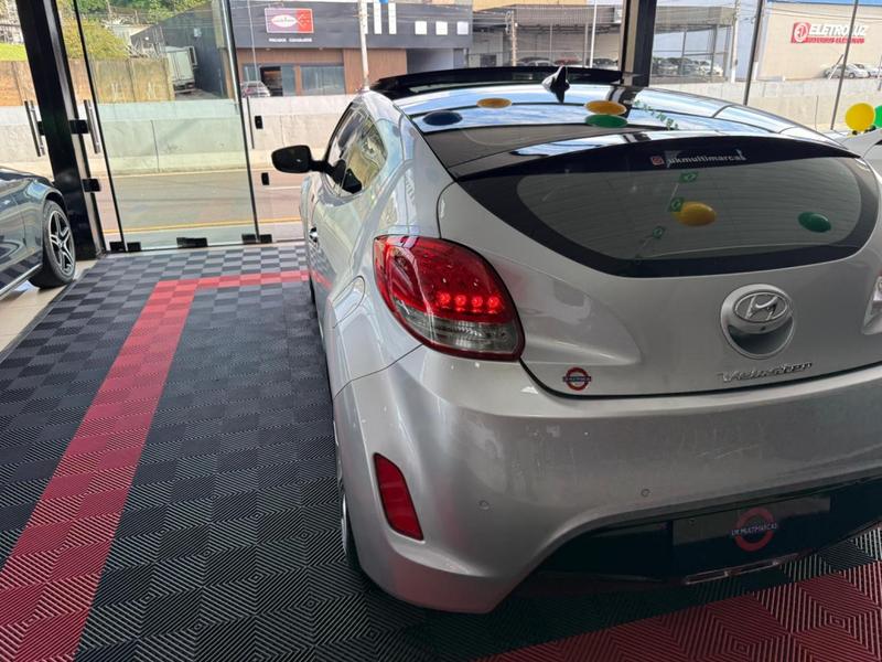 Hyundai Veloster - foto 8