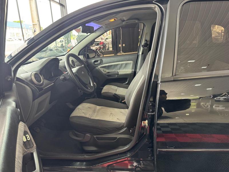 Ford Fiesta 1.6 Flex - foto 4