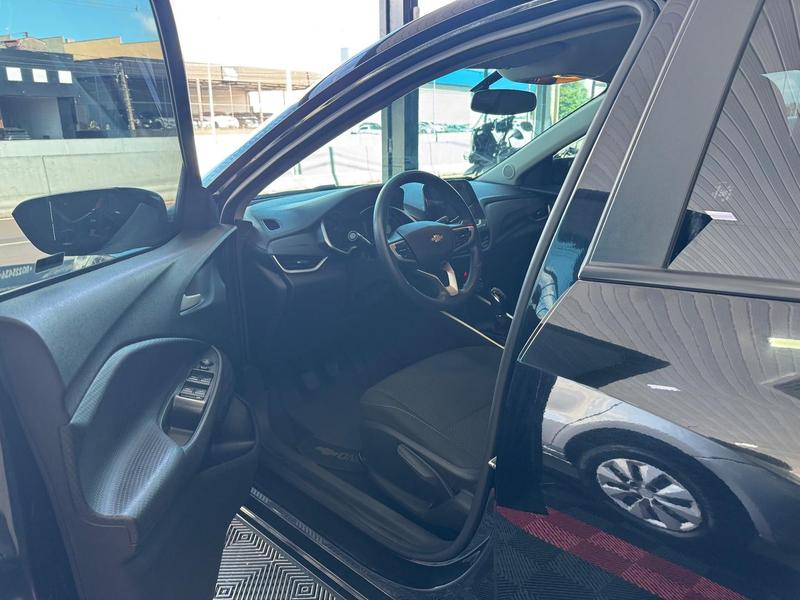 Chevrolet Onix Plus 10mt - foto 5