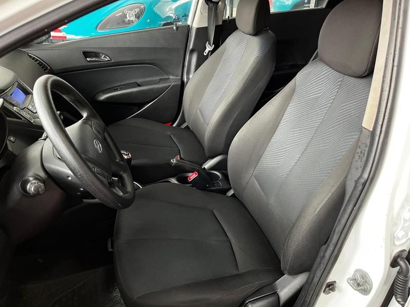 Hyundai HB20 1.6 M Comf - foto 6