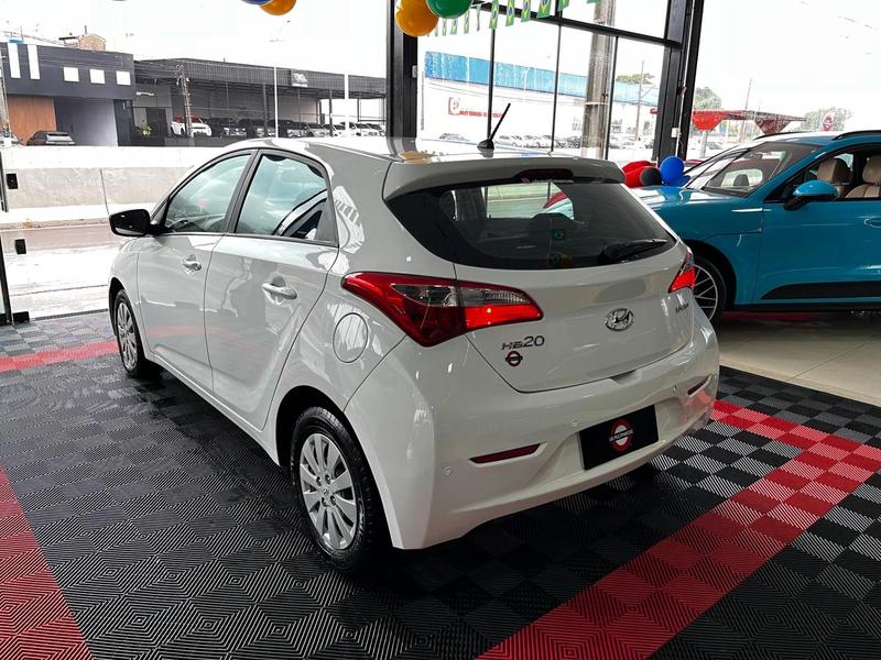 Hyundai HB20 1.6 M Comf - foto 9