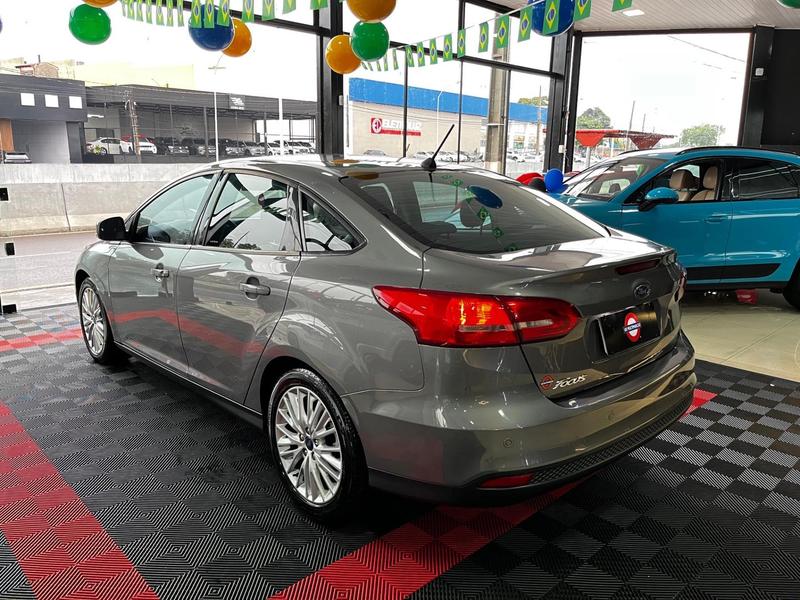 Ford Focus 2.0 16V Se Se Plus Flex 5P Aut. - foto 9
