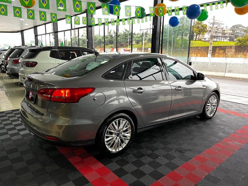 Ford Focus 2.0 16V Se Se Plus Flex 5P Aut. - foto 10