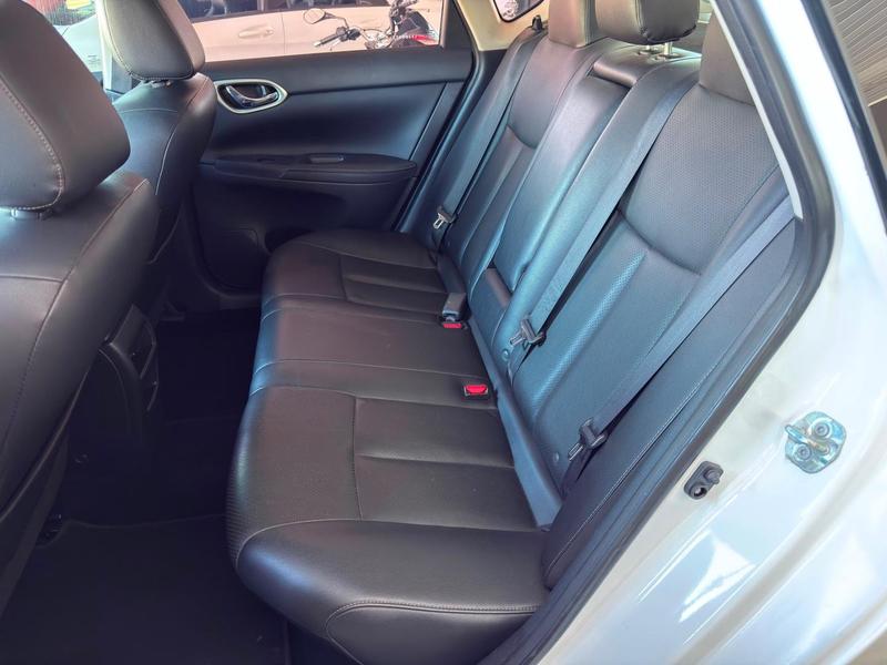 Nissan Sentra 20sl CVT - foto 7