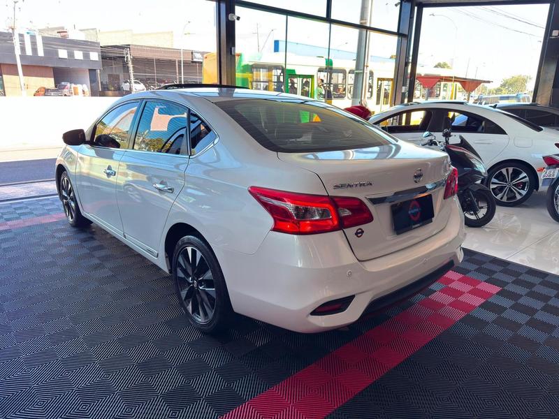 Nissan Sentra 20sl CVT - foto 9