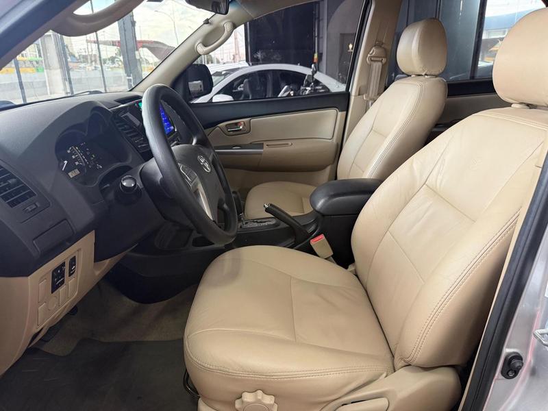 Toyota SW4 4x2sr - foto 6