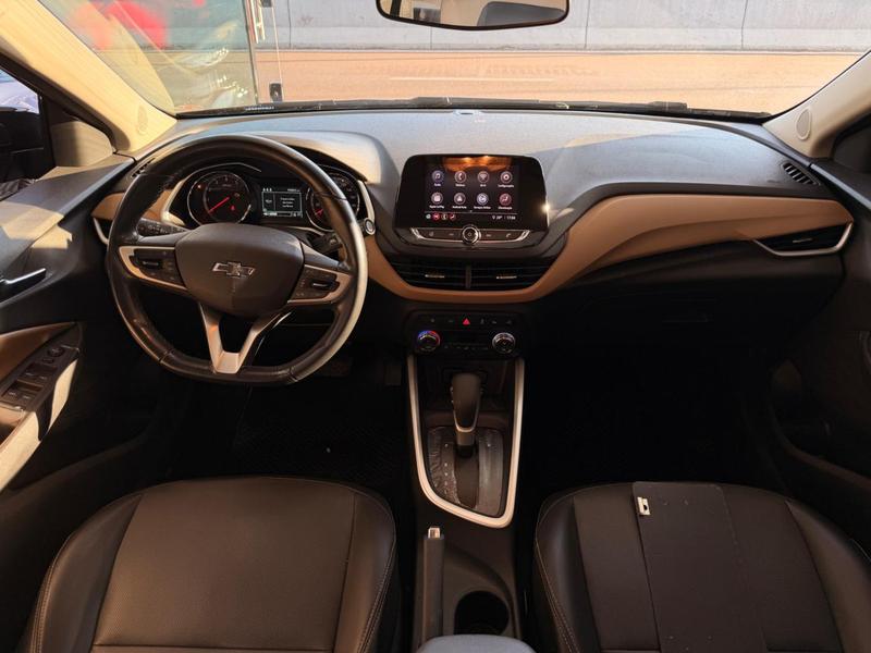 Chevrolet Onix Plus 10tat - foto 3