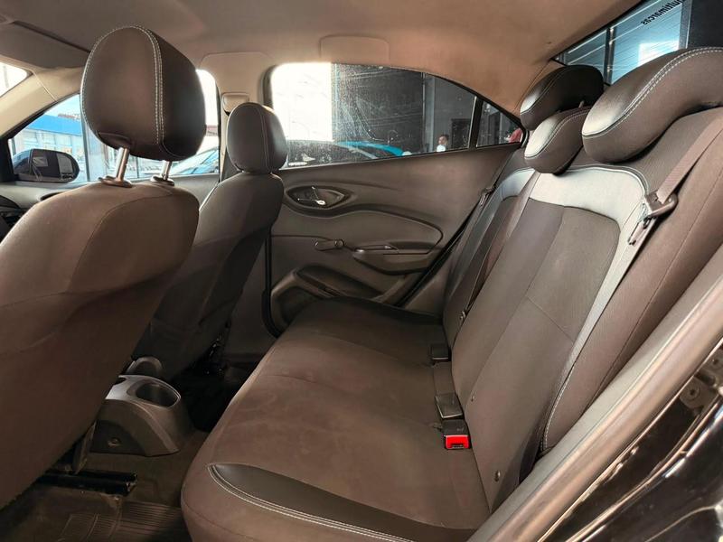 Chevrolet Prisma 14mt LT - foto 7