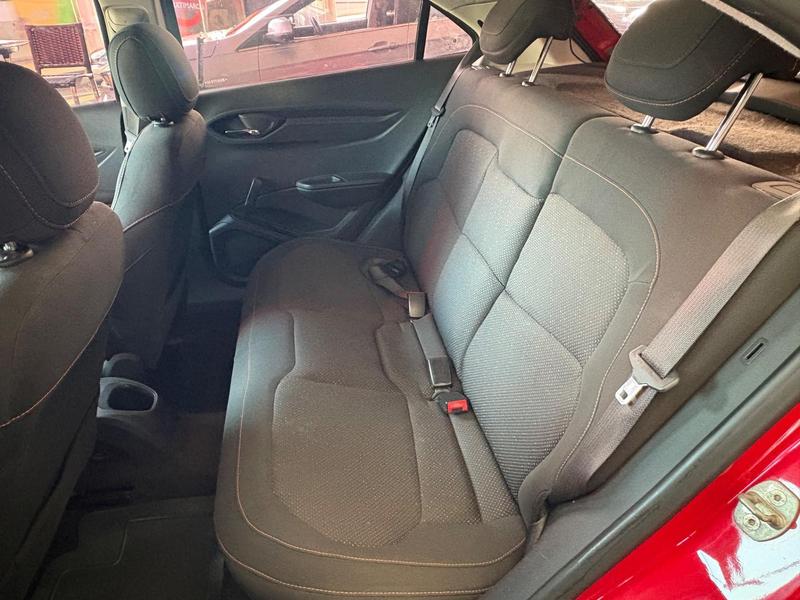Chevrolet Onix 14mt LT - foto 7