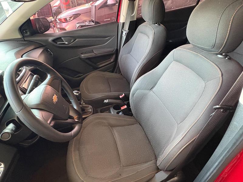 Chevrolet Onix 14mt LT - foto 6