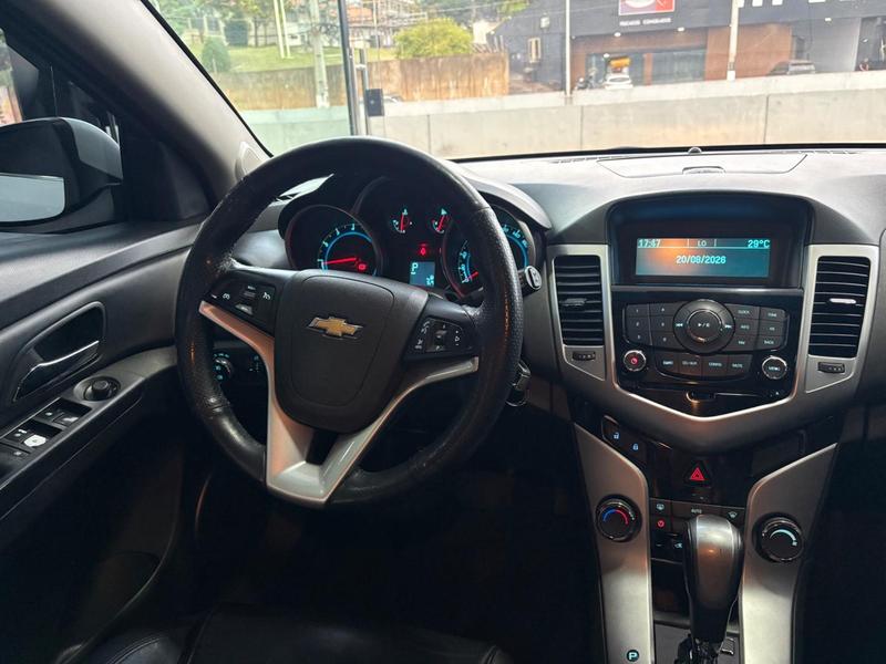 Chevrolet Cruze LT Hb - foto 4