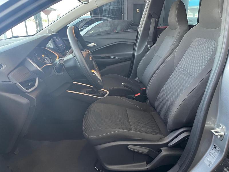 Chevrolet Onix 10mt - foto 6
