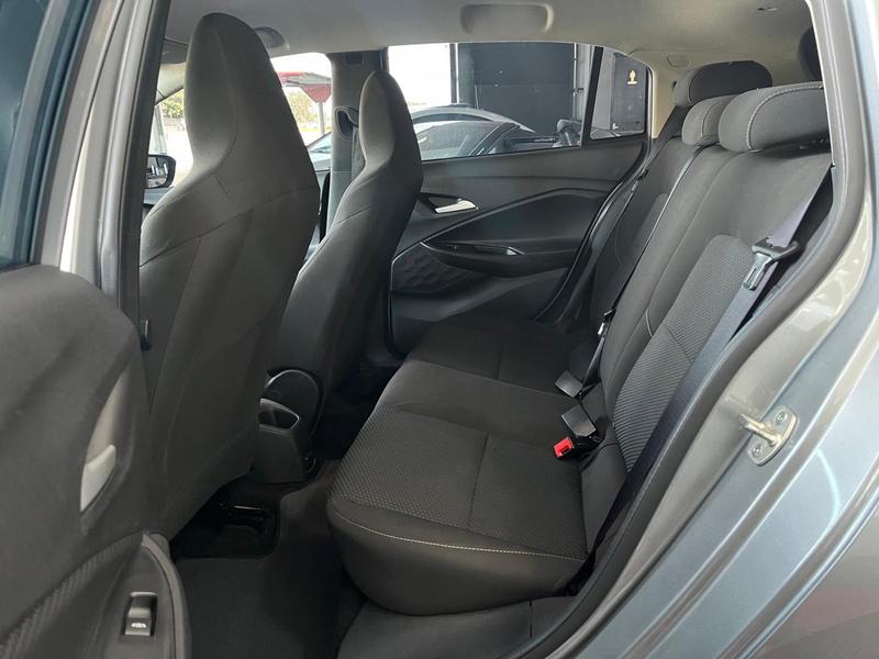Chevrolet Onix 10mt - foto 7