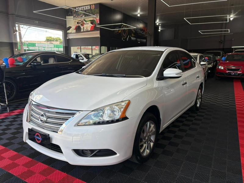 Nissan Sentra 20sv CVT - foto 2