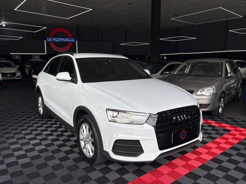 Audi Q3 2018 à venda
