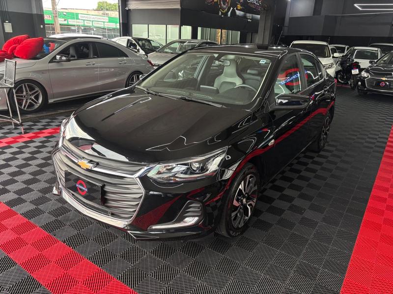 Chevrolet Onix Plus 10tat - foto 2