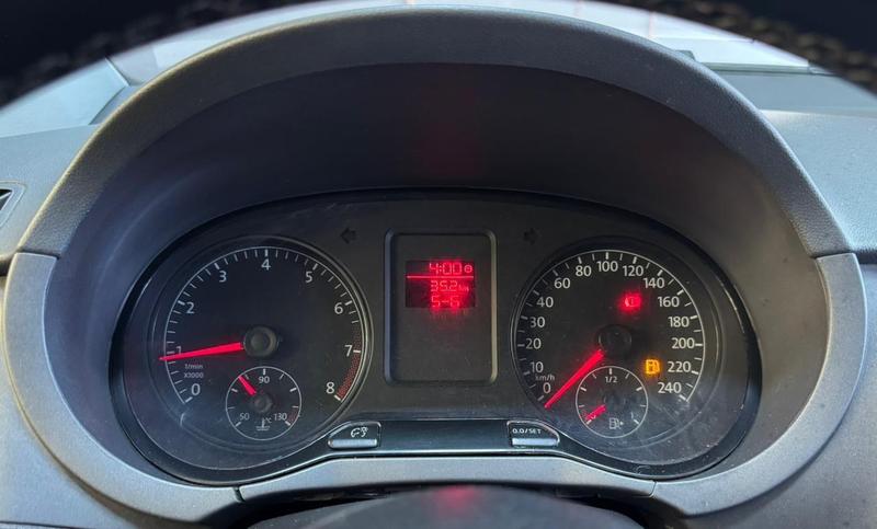 Volkswagen Fox 1.6 Gii - foto 12