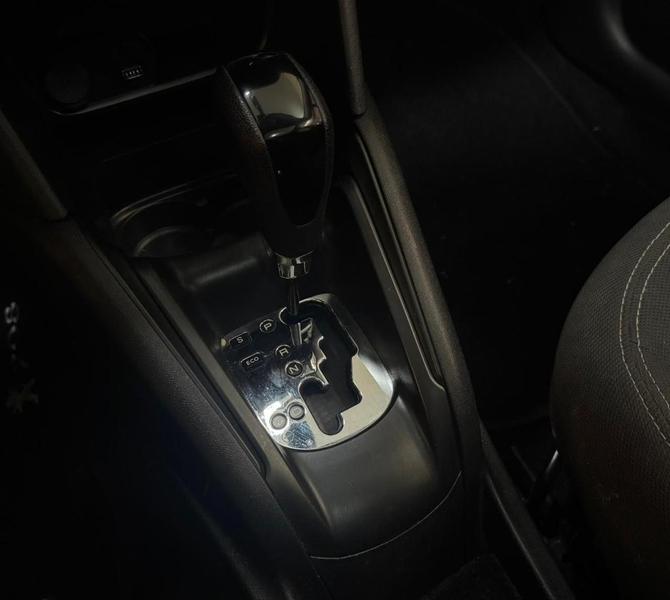 Peugeot 208 Griffe At - foto 10