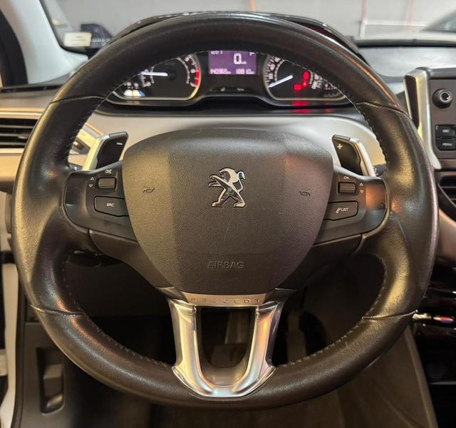 Peugeot 208 Griffe At - foto 7
