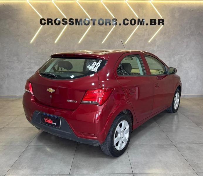 Chevrolet Onix 10mt LT - foto 2
