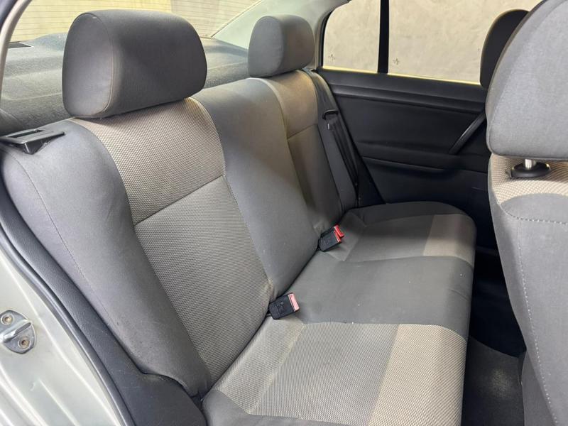 Volkswagen Polo Sedan 1.6 - foto 13