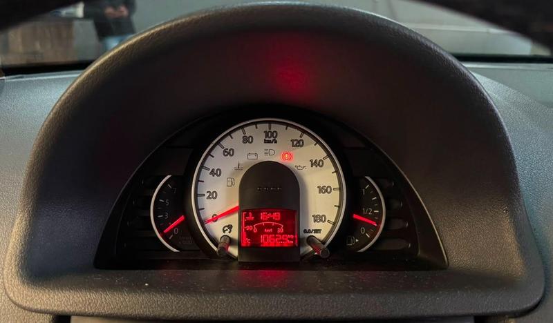 Volkswagen Gol City (trend) 1.0 Mi Total Flex 8V 2P - foto 11