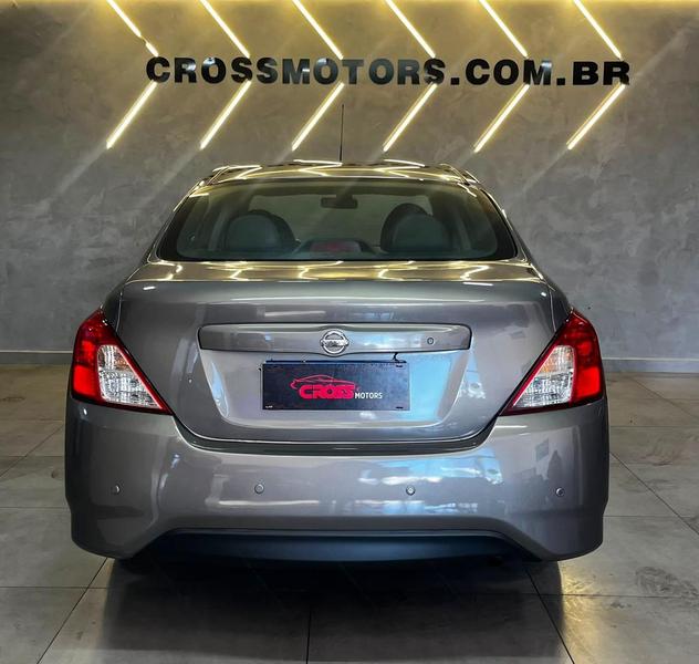 Nissan Versa 1.0 12V Flexstart 4P Mec. - foto 4