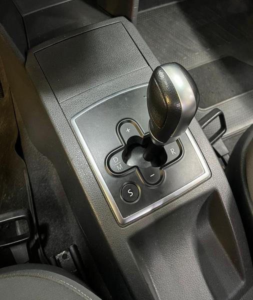 Volkswagen Polo Sedan 1.6 Mi Total Flex 8V 4P - foto 14