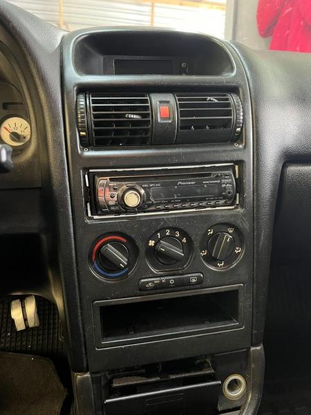 Chevrolet Astra Hb 2P Advantage - foto 7