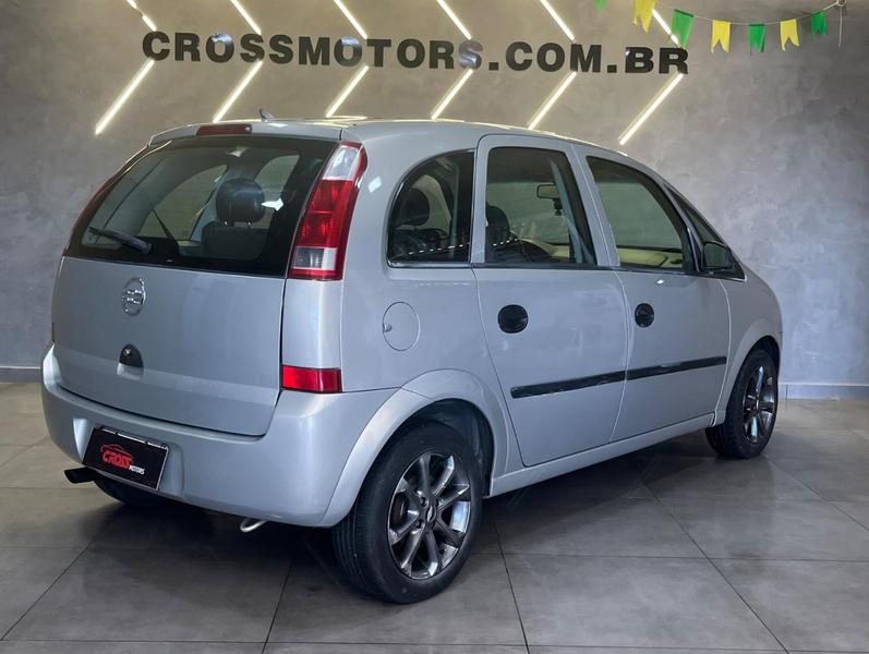 Chevrolet Meriva - foto 2