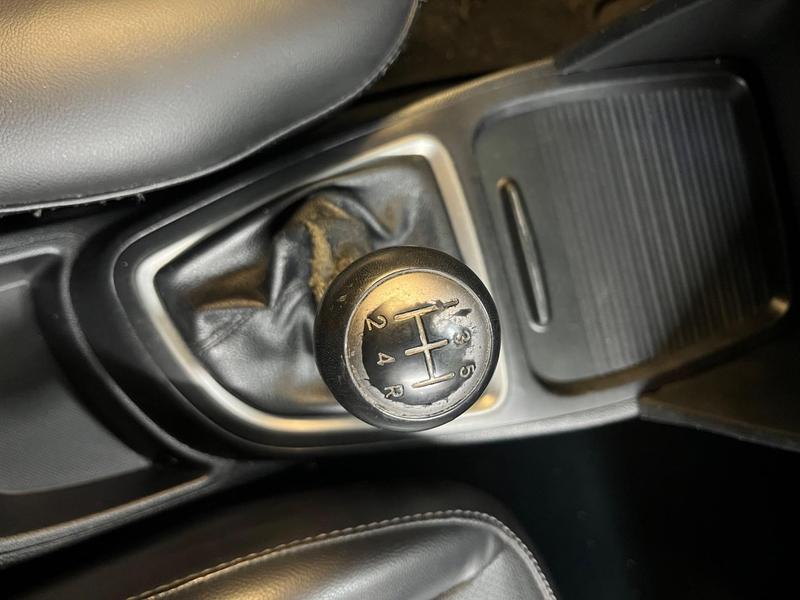 Hyundai HB20 1.0 Comfort - foto 13