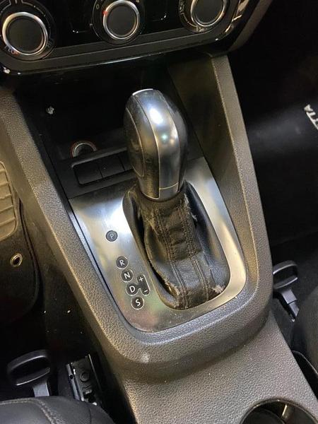 Volkswagen Jetta 2.0 - foto 11