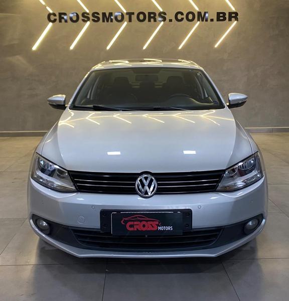 Volkswagen Jetta 2.0 - foto 3