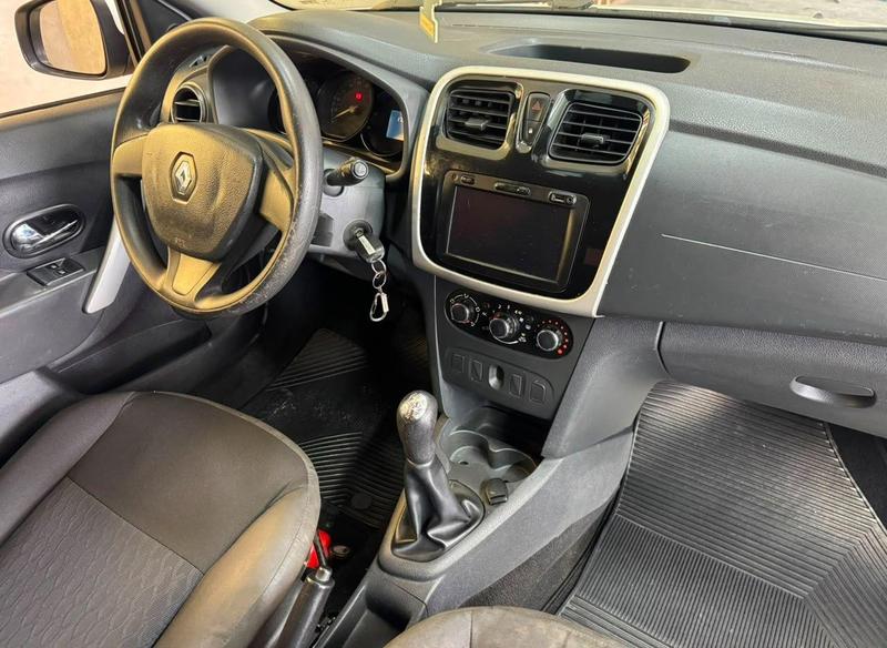 Renault Sandero Expr 1.0 - foto 6