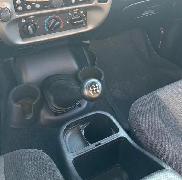 Ford Ranger XLT 12a - foto 11