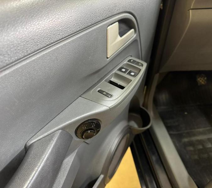 Volkswagen SpaceFox Comfort - foto 9