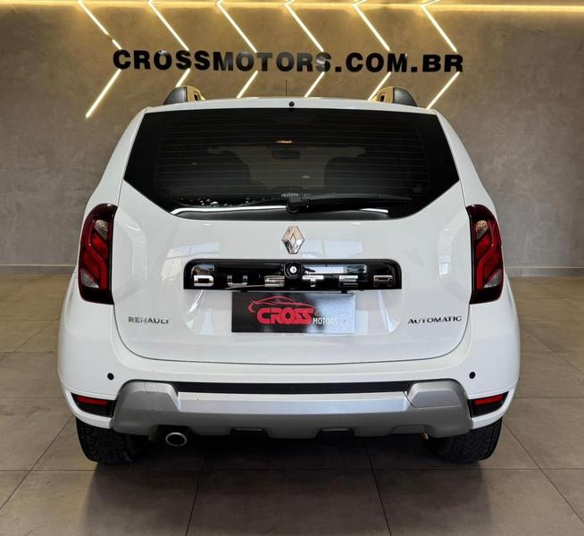 Renault Duster 2.0 D 4x2a - foto 4