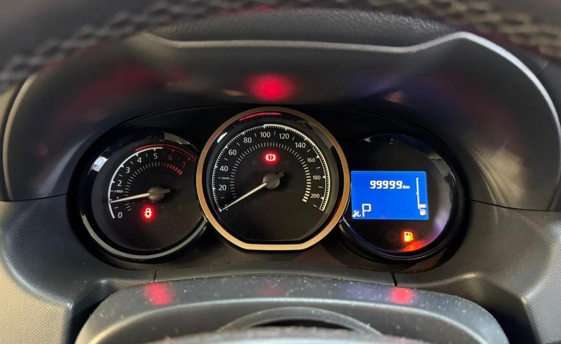 Renault Duster 2.0 D 4x2a - foto 11