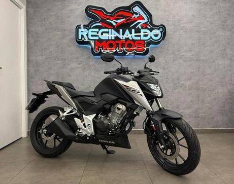 HONDA CB 300F TWISTER CBS