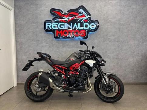 KAWASAKI KAWASAKZ900