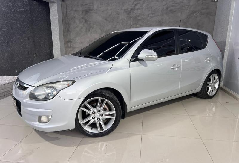 Hyundai i30 2.0 - foto 2