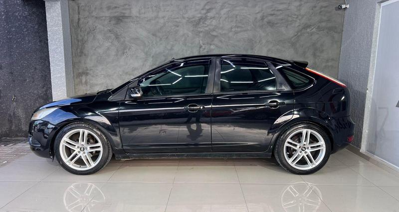 Ford Focus 20l Ha - foto 2