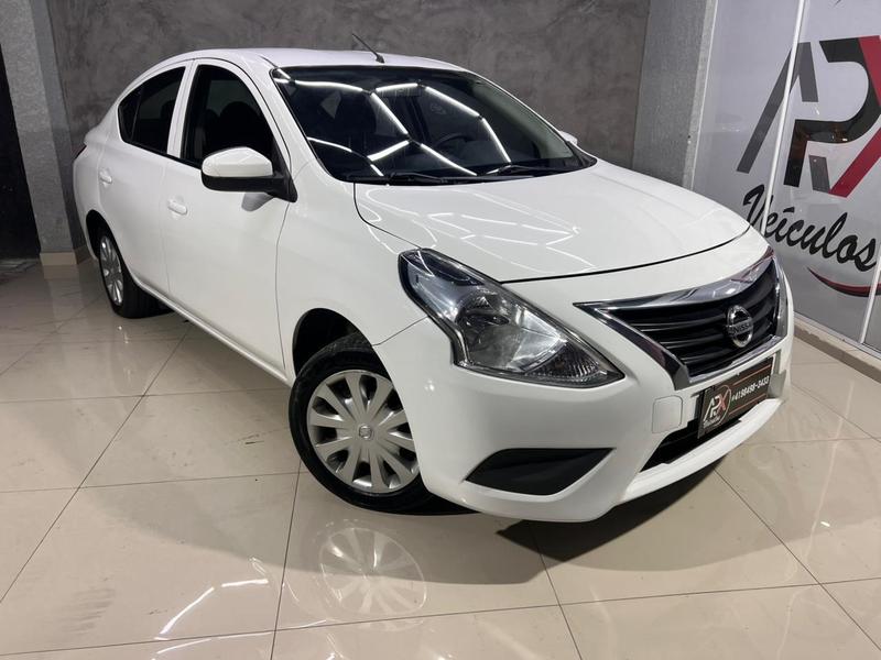 Nissan Versa 1.0 - foto 5