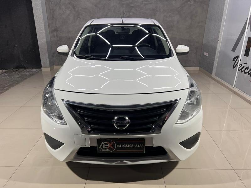 Nissan Versa 1.0 - foto 4