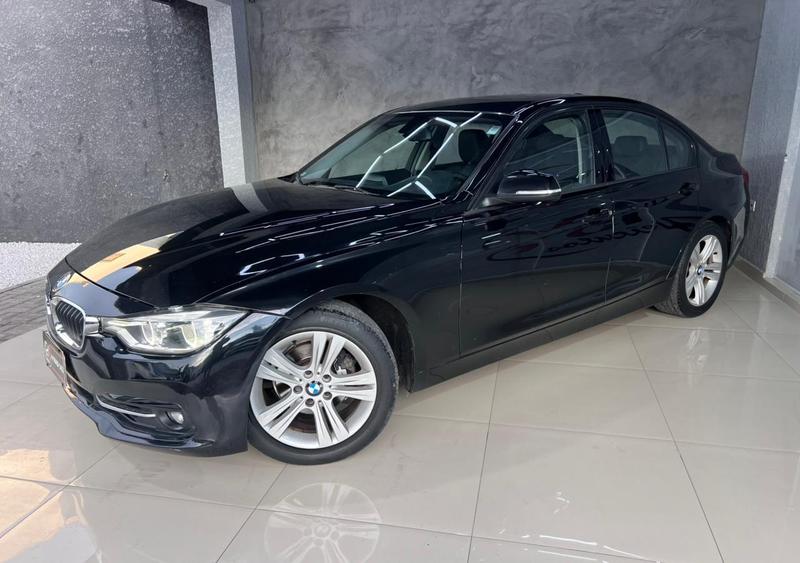 BMW 320i Active Flex - foto 2