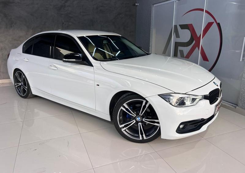 BMW 320i Active Flex - foto 6
