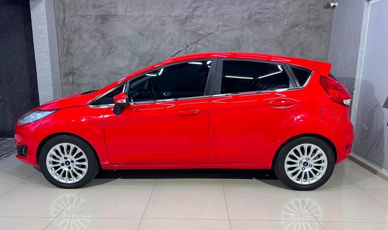 Ford Fiesta Ha 16l Ti A - foto 3